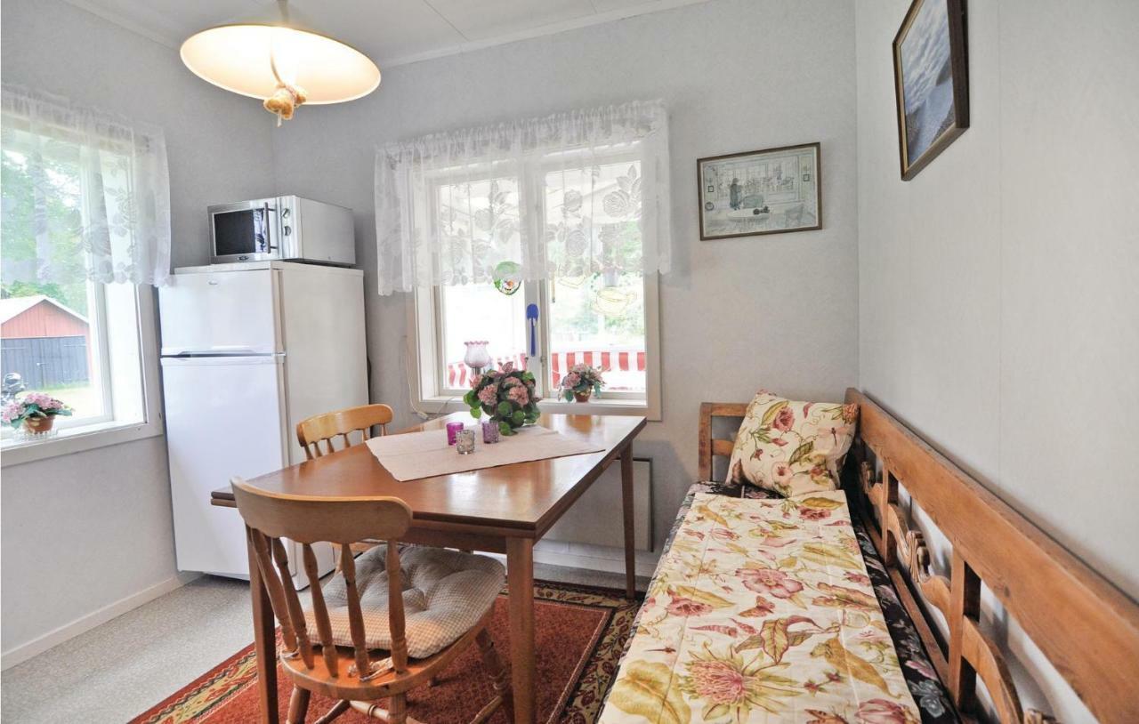 Cozy Home In Dalskog With Kitchen 외부 사진